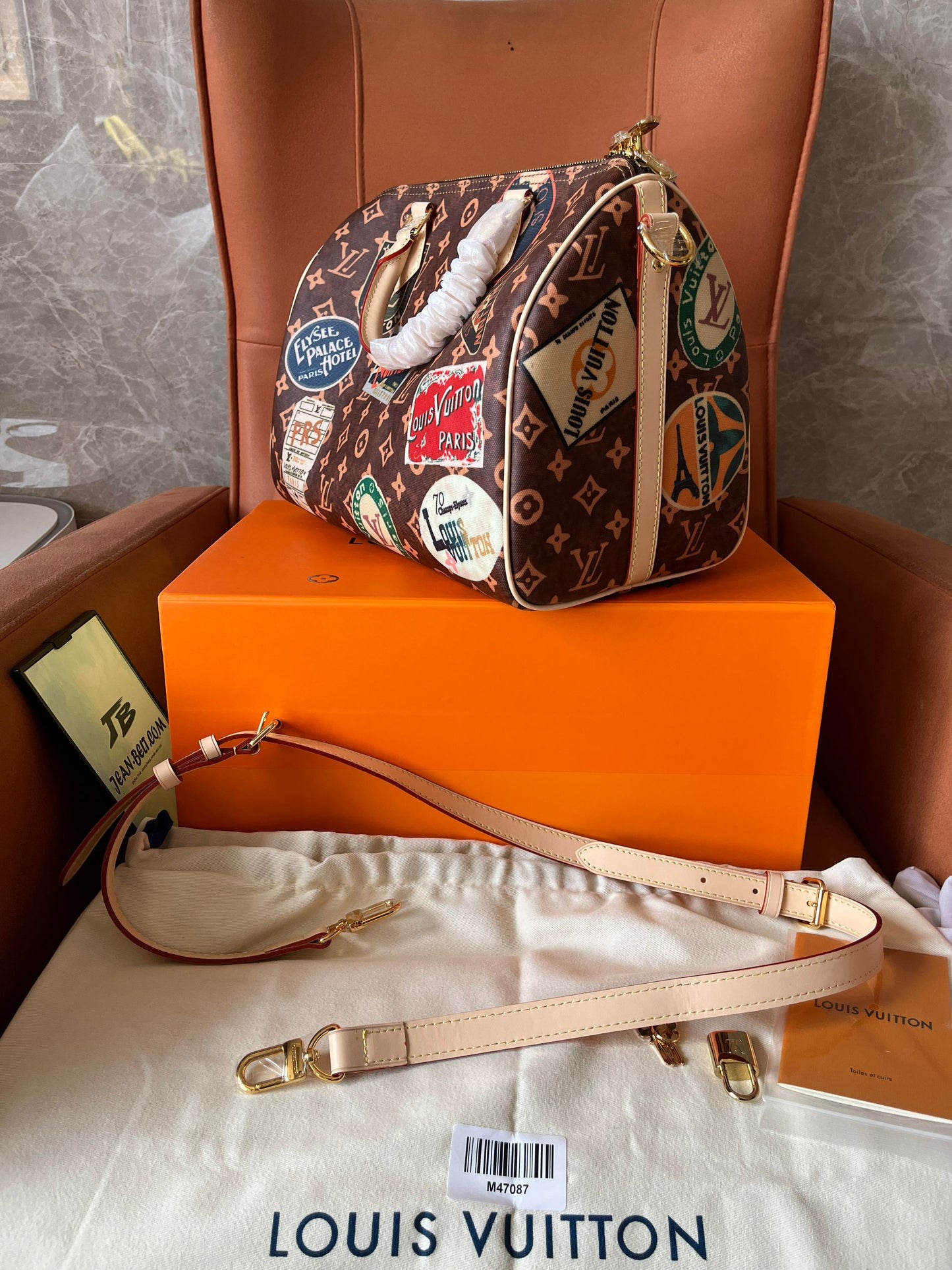 LOUIS VUITTON speedy bandouliere 30 monogram canvas weekend bag