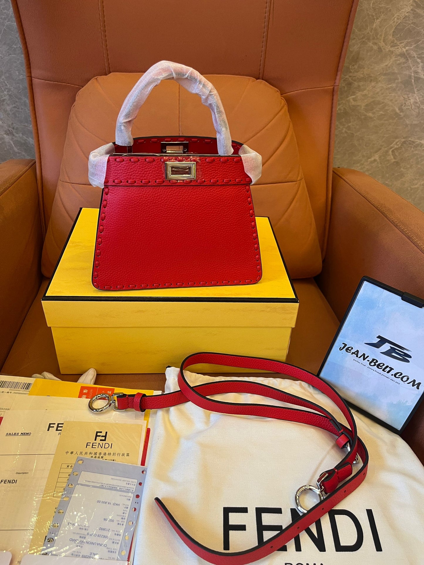 FENDI peekaboo mini bag crossbody / shoulder - red grain leather