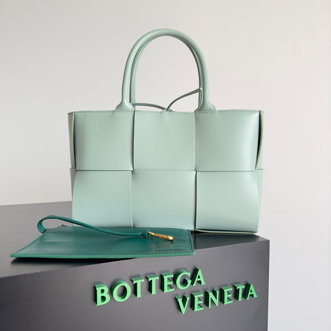 Bottega Veneta Slip bag