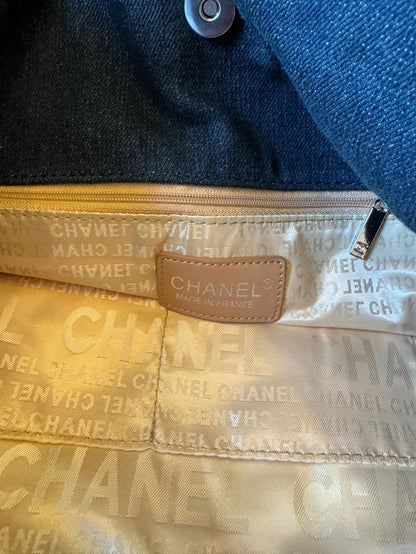 Chanel vintage tote jeans