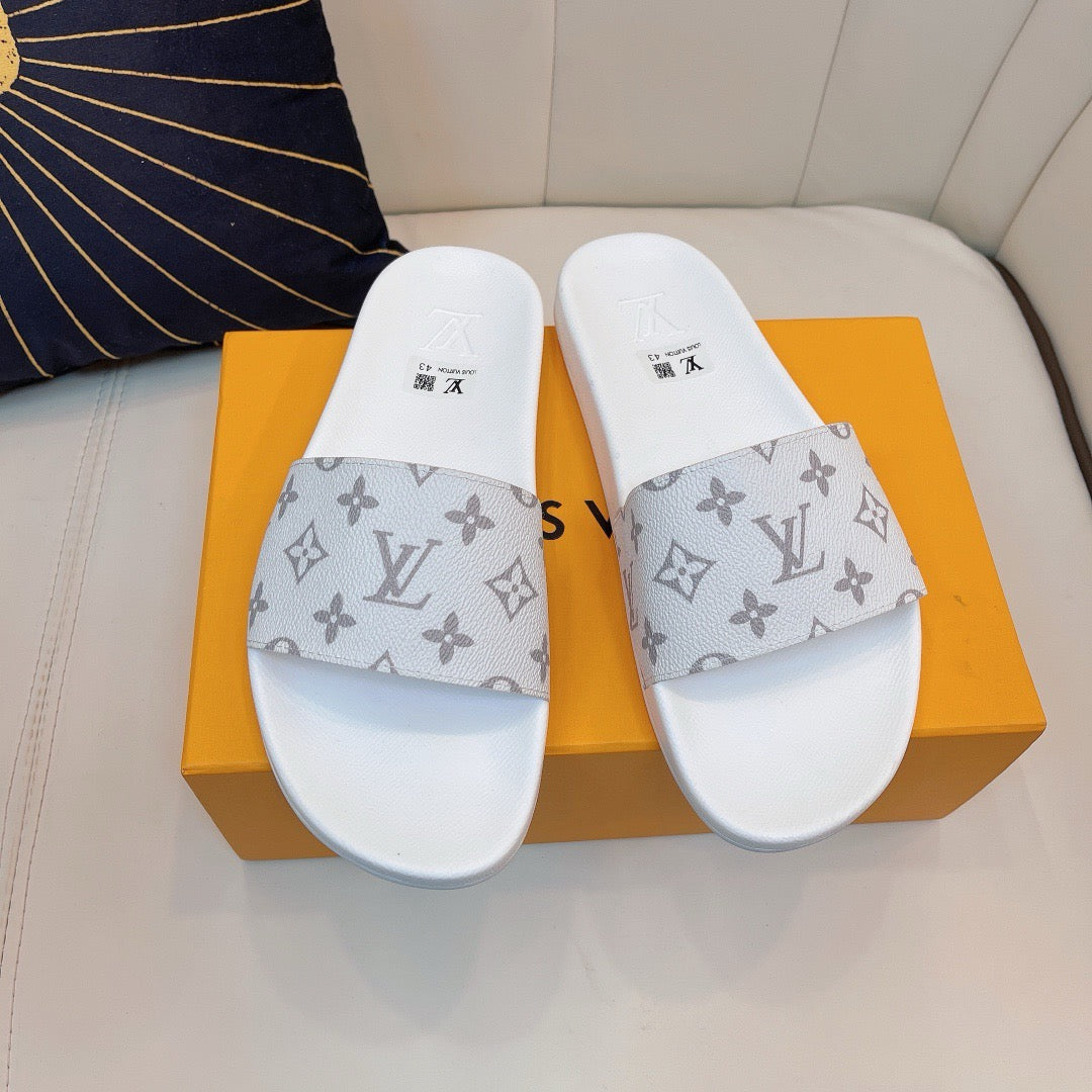 Louis Vuitton unisex slipper