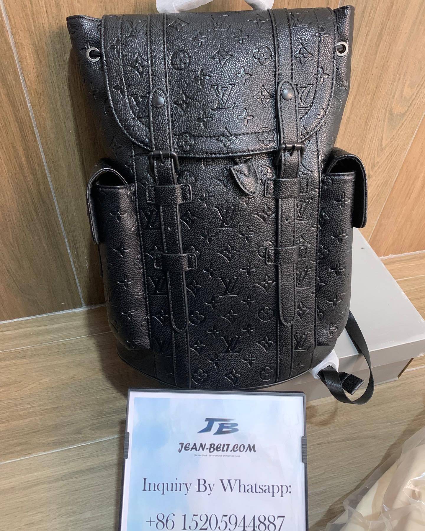 Louis Vuitton christopher mm backpack