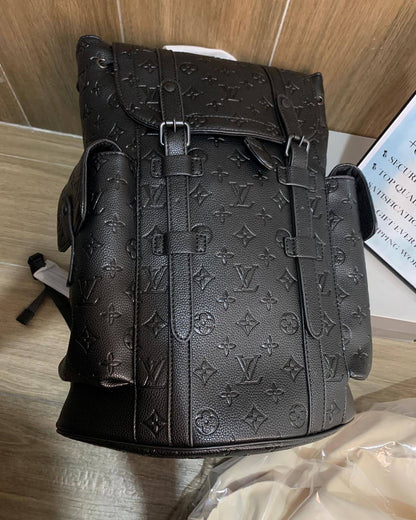 Louis Vuitton christopher mm backpack