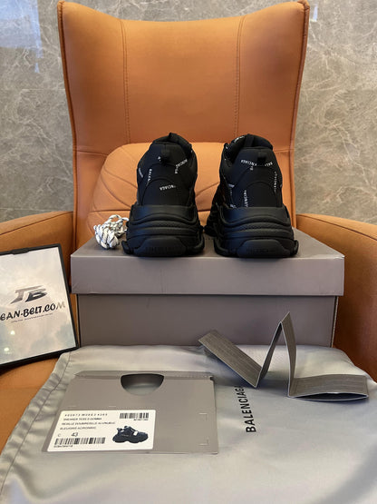 Balenciaga Triple S black chunky sneakers shoes