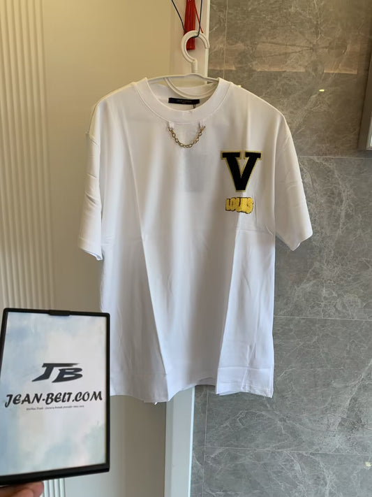 Louis Vuitton white t-Shirt with gold chain detail and embroidered logo