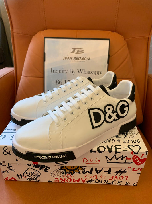 Dolce & Gabbana logo sneakers