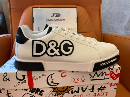 Dolce & Gabbana logo sneakers