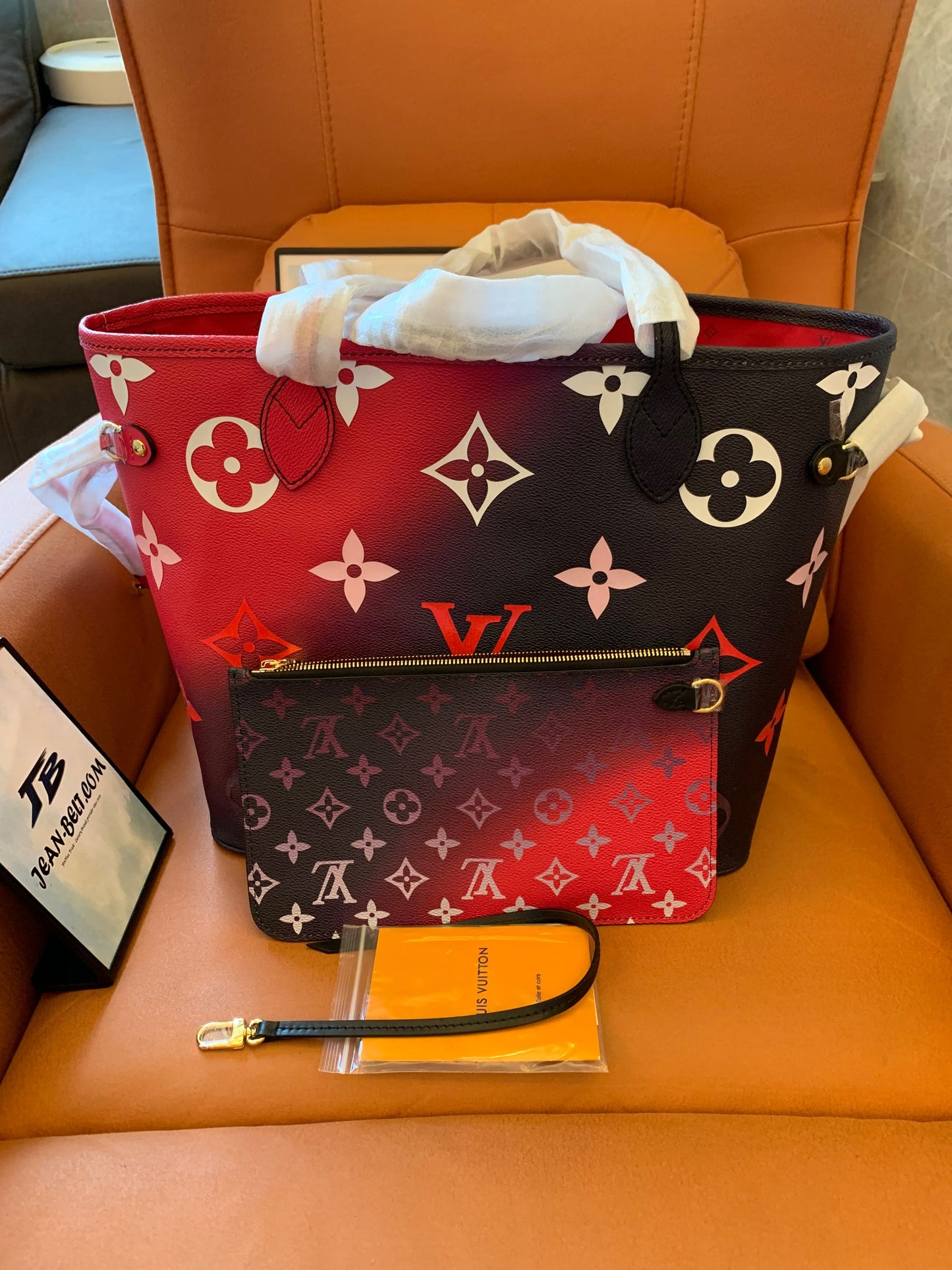 Louis Vuitton neverfull mm sunrise pastel handbag.