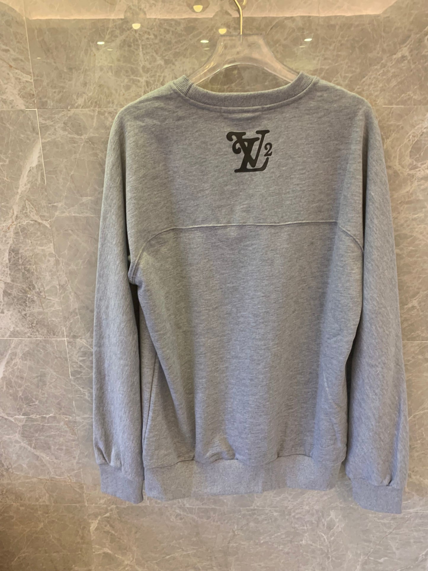 Louis Vuitton grey sweatshirt with LV² logo