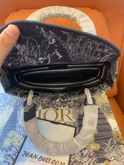 Dior lady tote