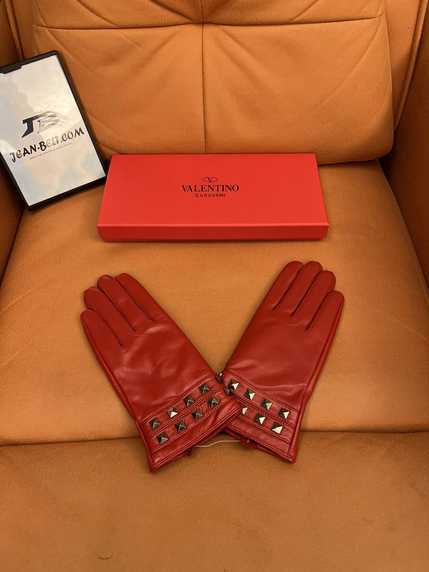 Valentino Garavani red leather gloves – rockstud embellished