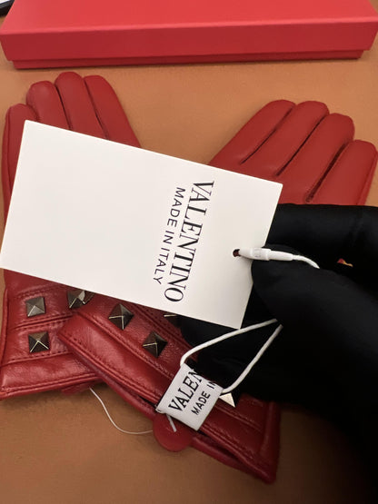 Valentino Garavani red leather gloves – rockstud embellished