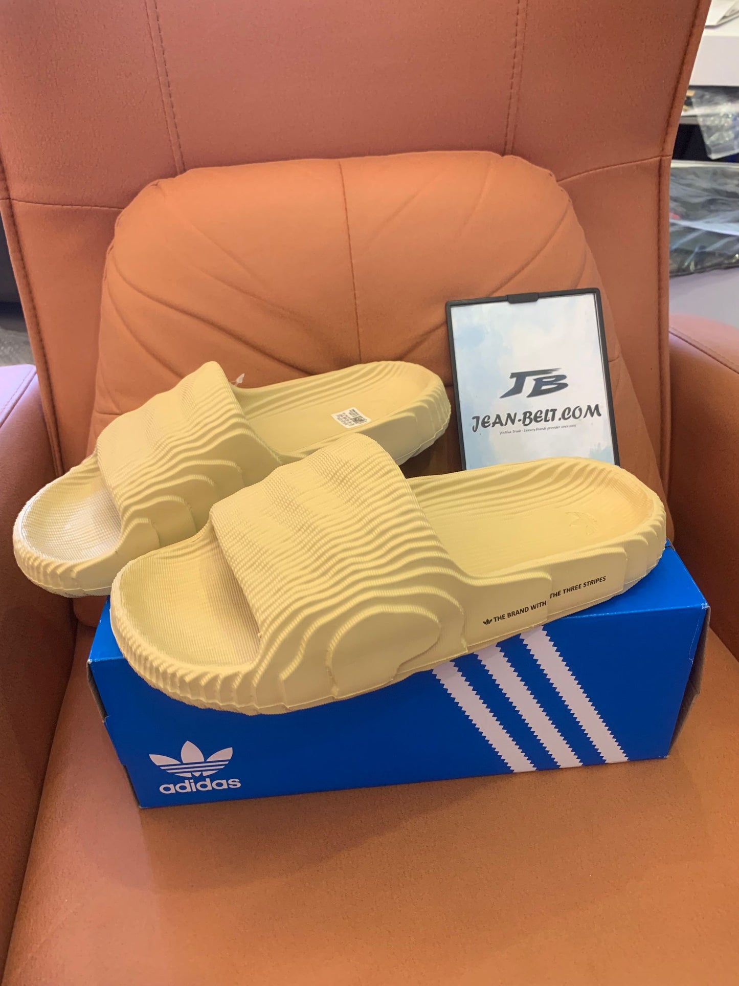 Adidas Adilette 22 slides – desert sand