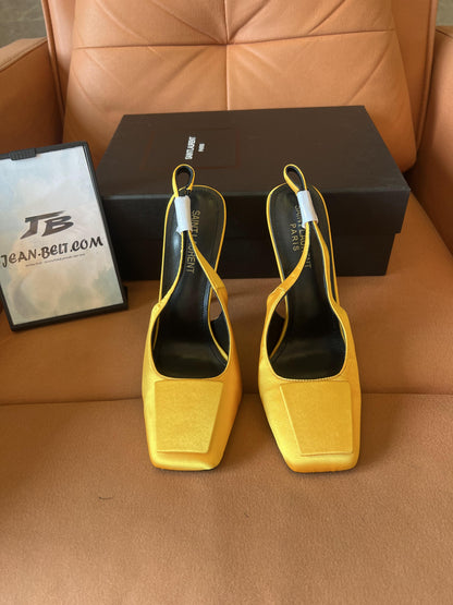 Saint Laurent women's yellow fabric george pumps