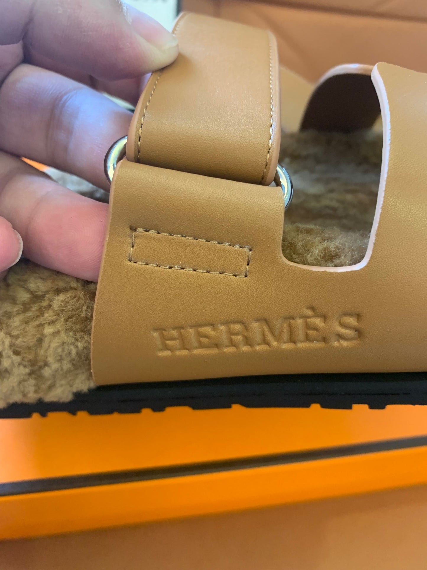 Hermès shearling Oran sandals