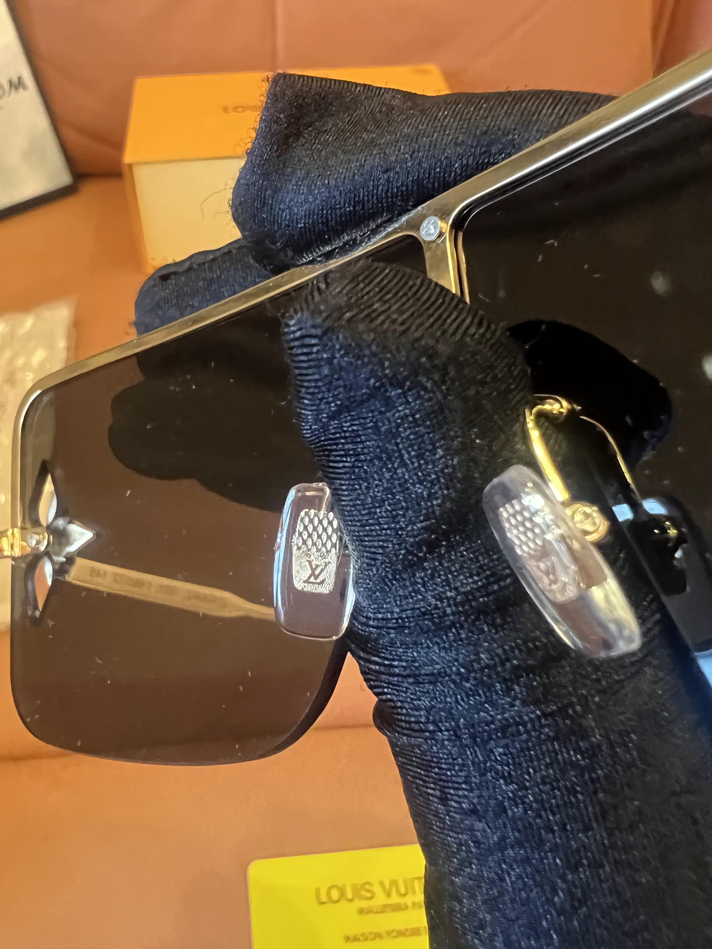 Louis Vuitton Party Square sunglasses