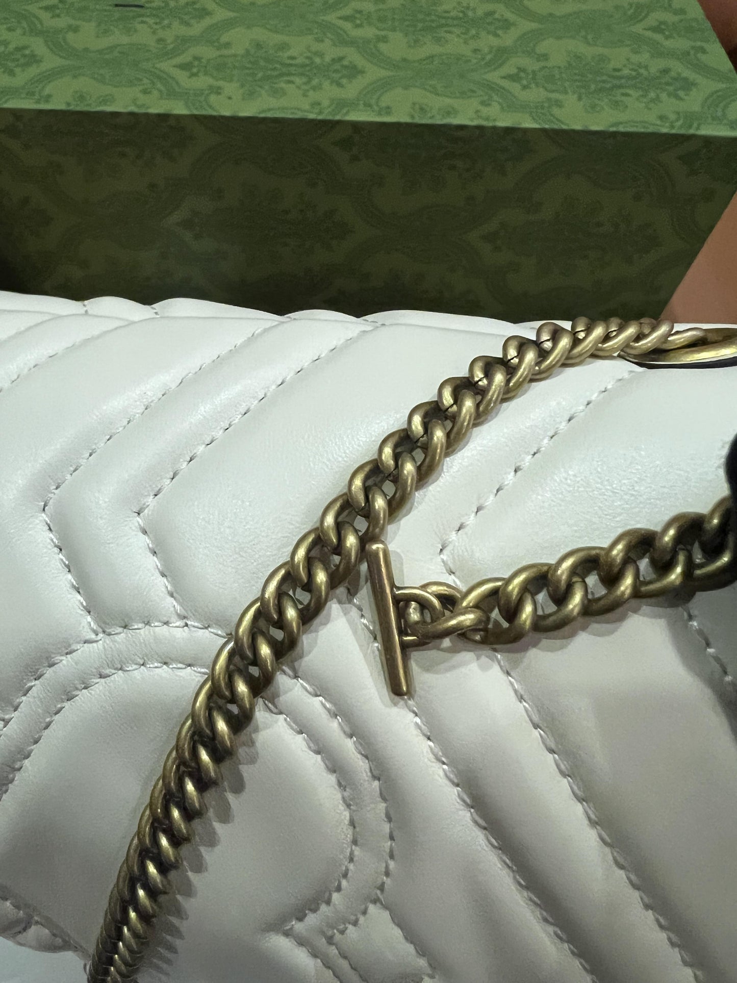 Gucci marmont bucket bag white