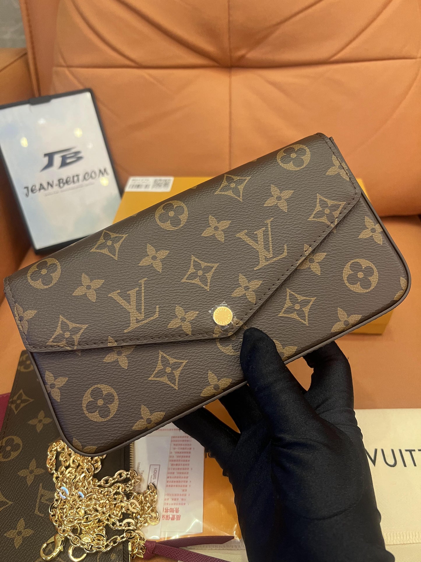 Louis Vuitton monogram pochette felicie chain wallet fuchsia