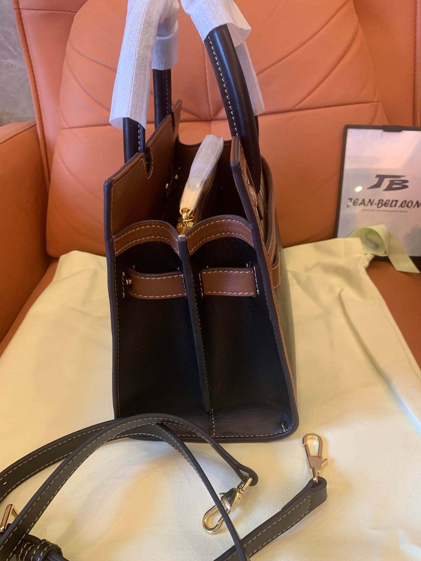 Burberry title tote