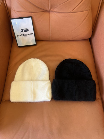 Prada Milano knitted beanies – Black & White