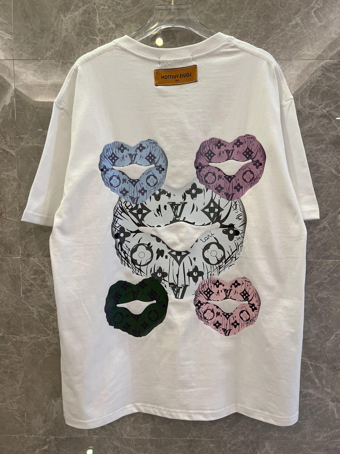 Louis Vuitton multicolor lips graphic t-shirt in white