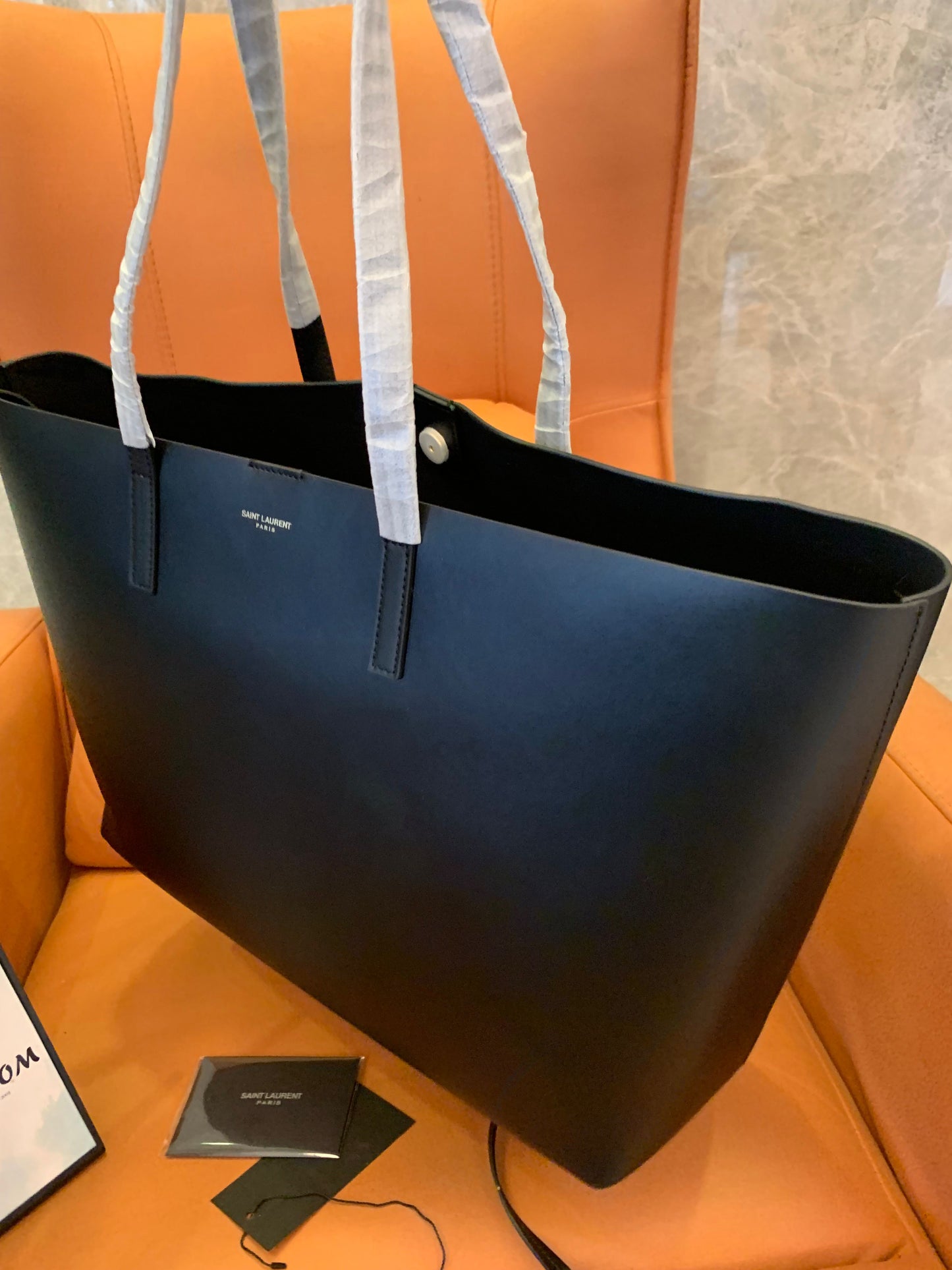 Saint Laurent large shopping tote (with pouch) black