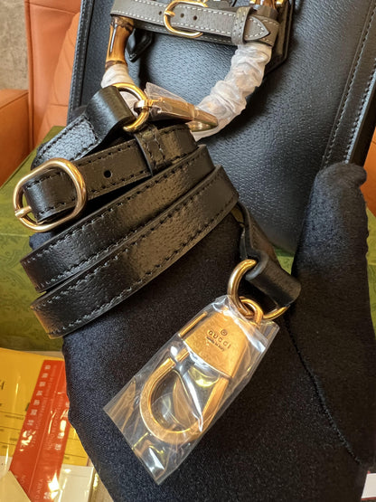 Gucci diana medium tote bag