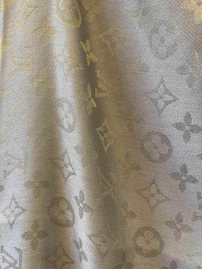 Louis Vuitton monogram shine shawl in gray