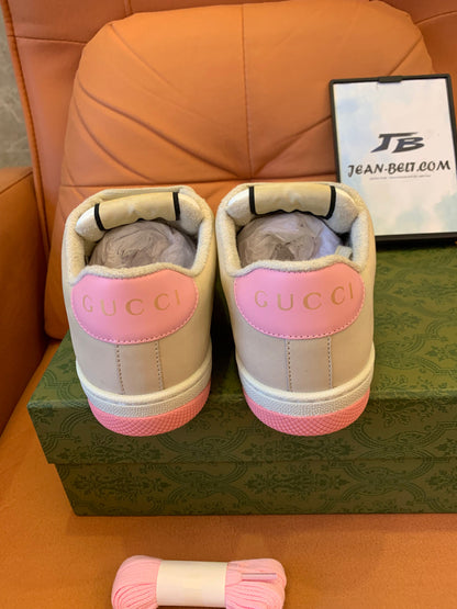 Gucci Screener distressed effect sneakers