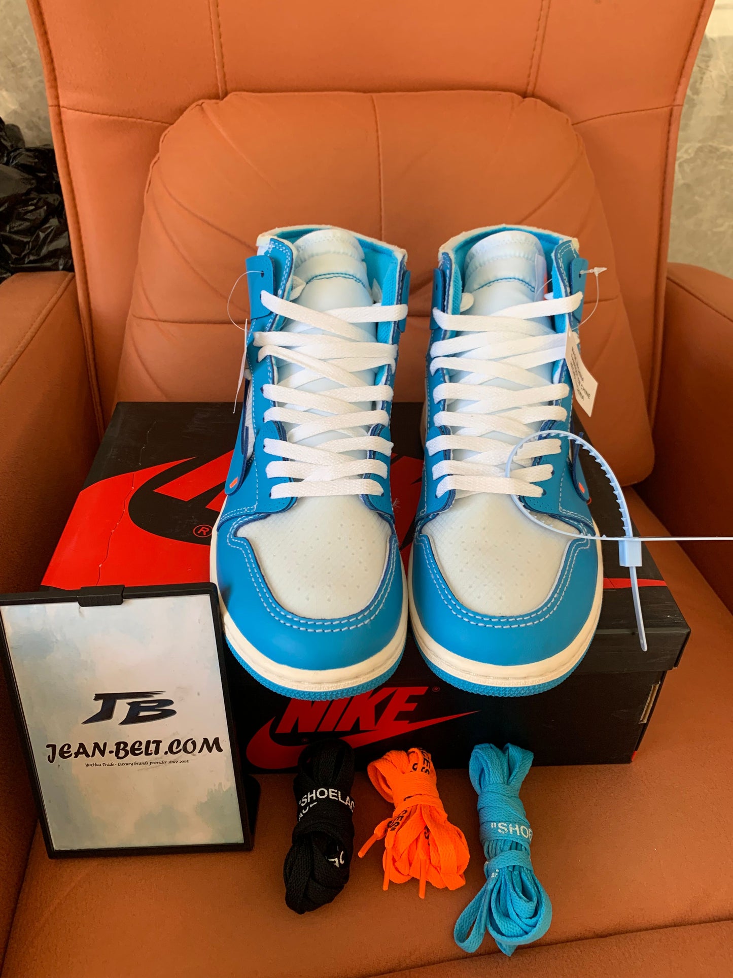 Nike Air Jordan 1 Retro  x Off-White "UNC" shoes