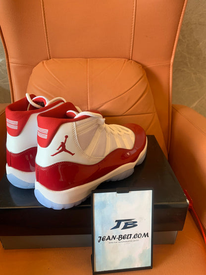 Jordan 11 Cherry