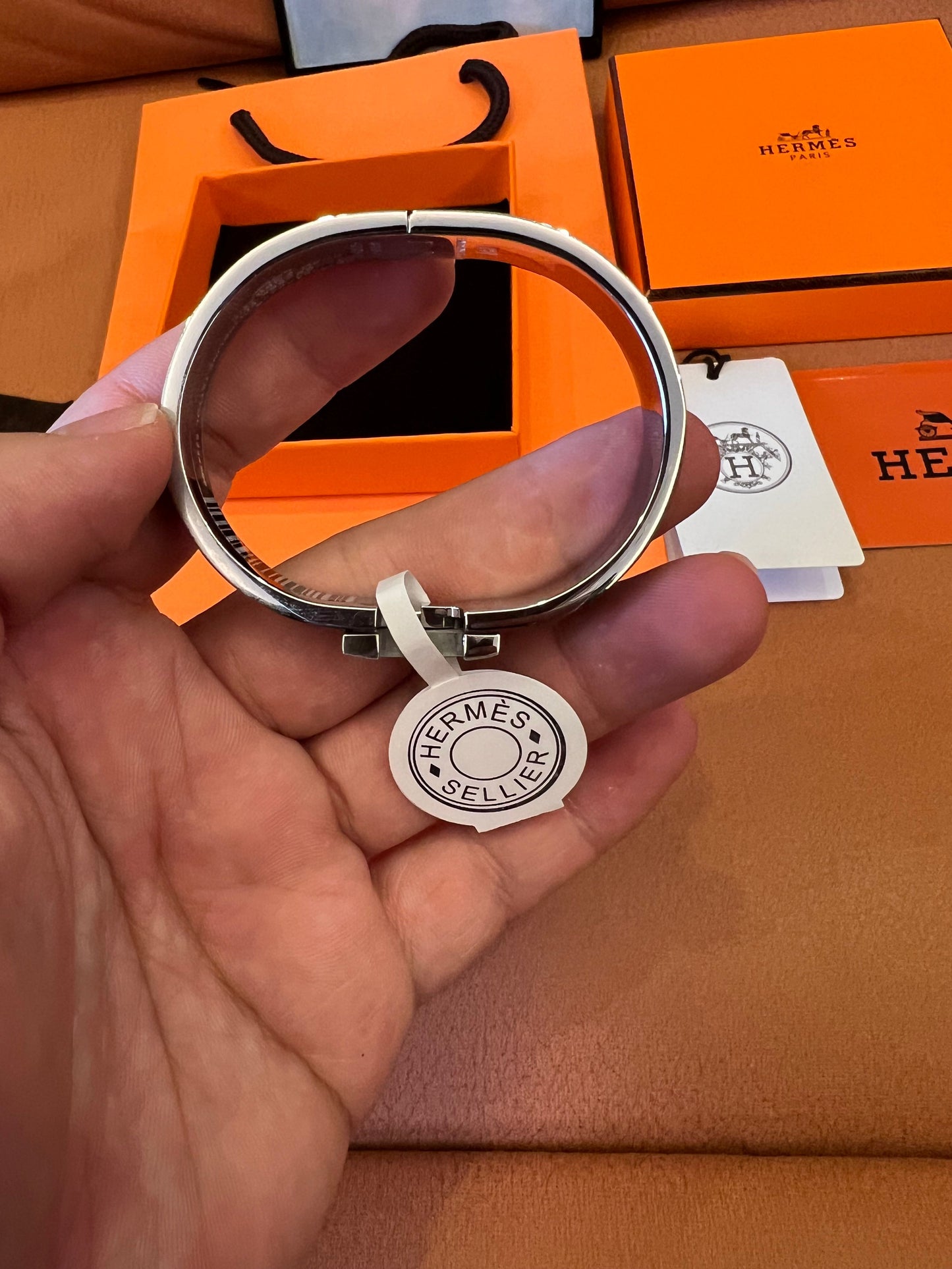 Hermes Sellier Clic H bracelet - black enamel with palladium finish