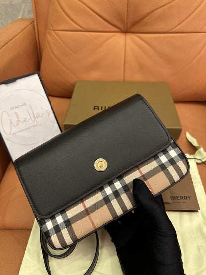 Burberry enny handbag