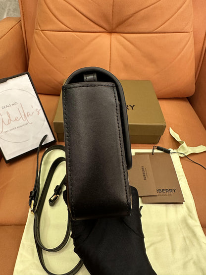 Burberry enny handbag