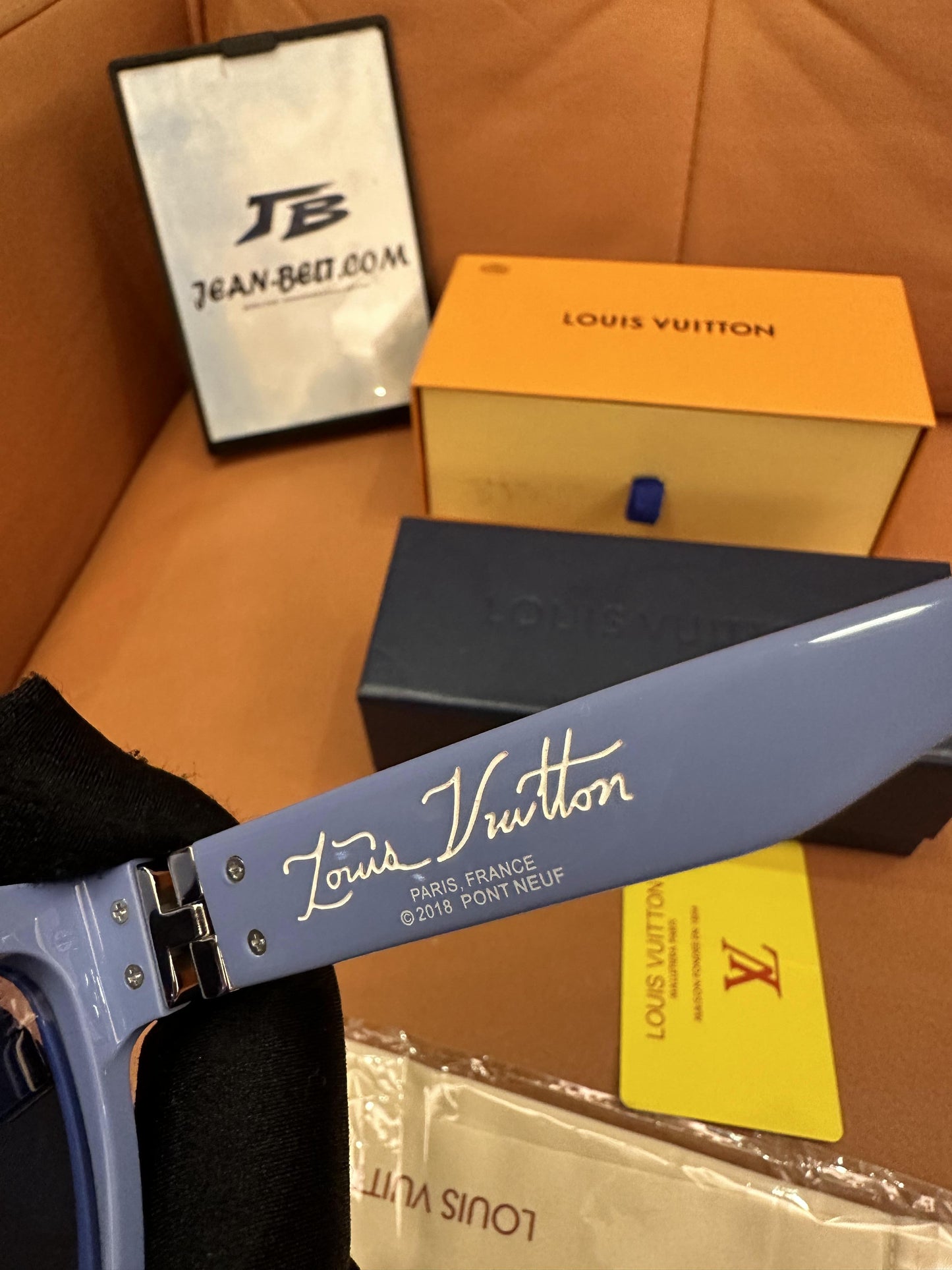 Louis Vuitton 1.1 millionaires sunglasses - light blue frame