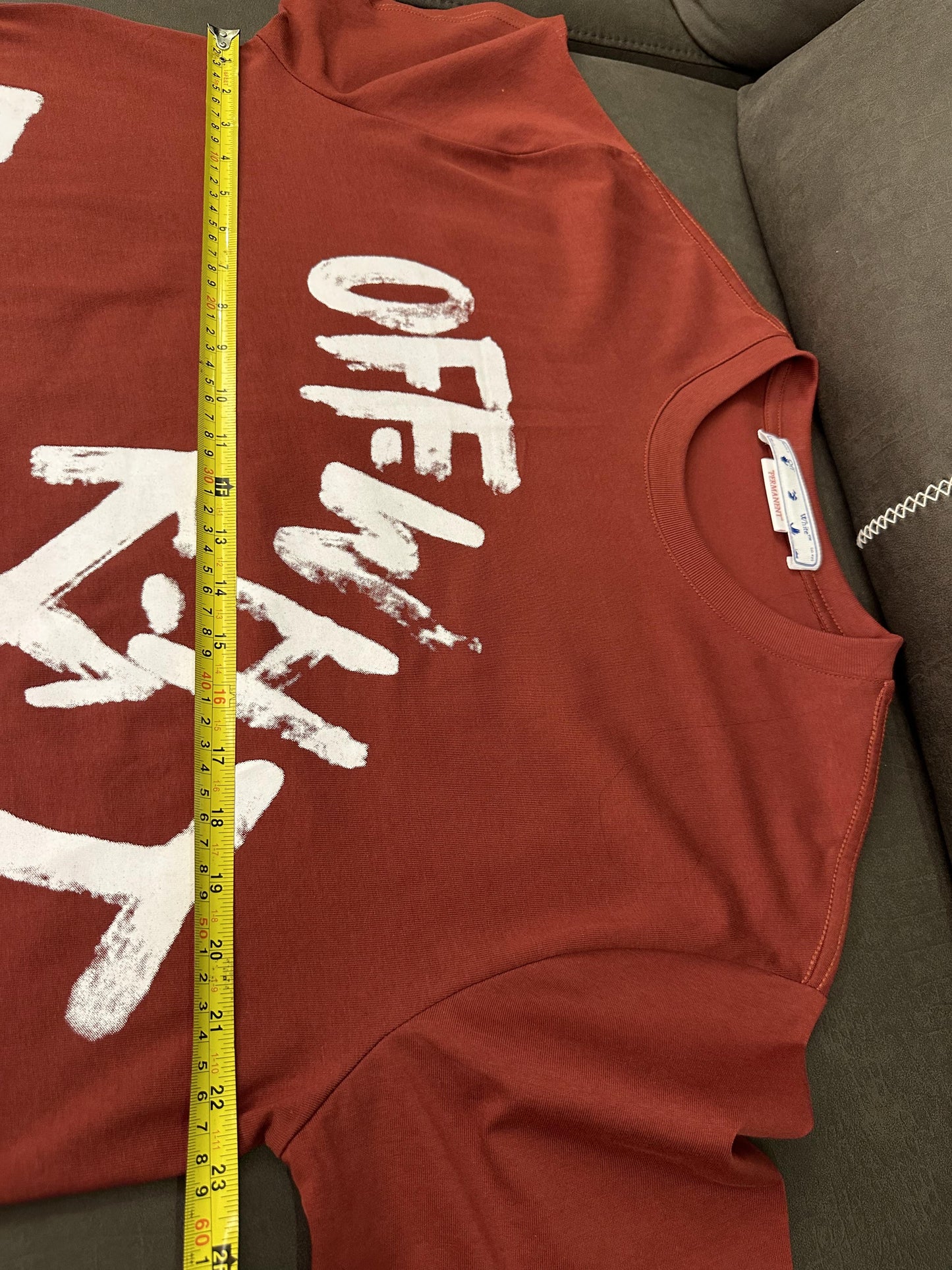 Off-White men’s graffiti arrows logo t-shirt in red