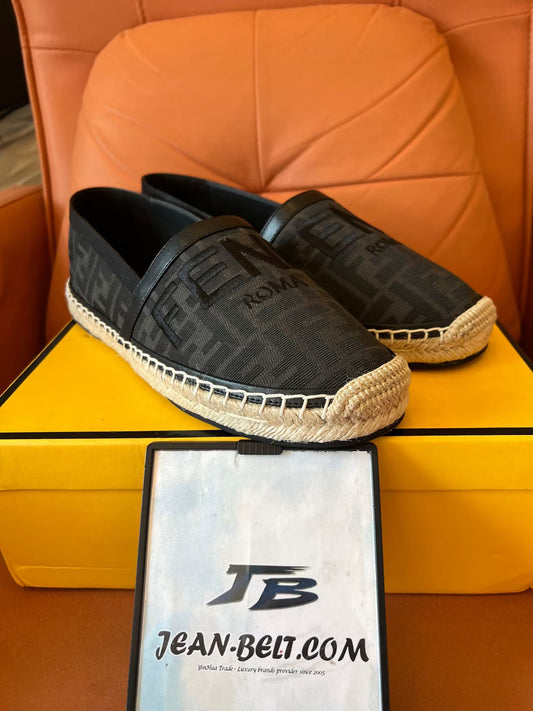 Fendi men's black logo embroidered slip-on espadrillas