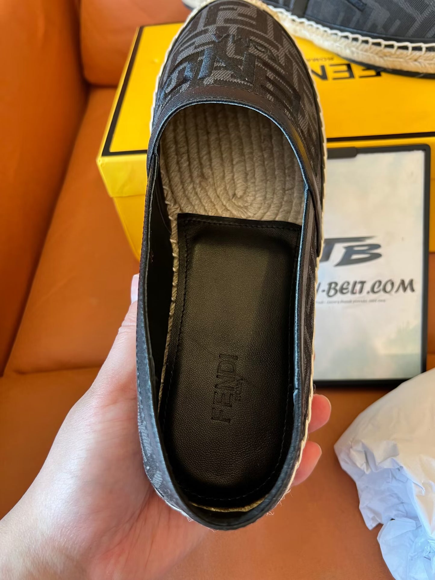 Fendi men's black logo embroidered slip-on espadrillas