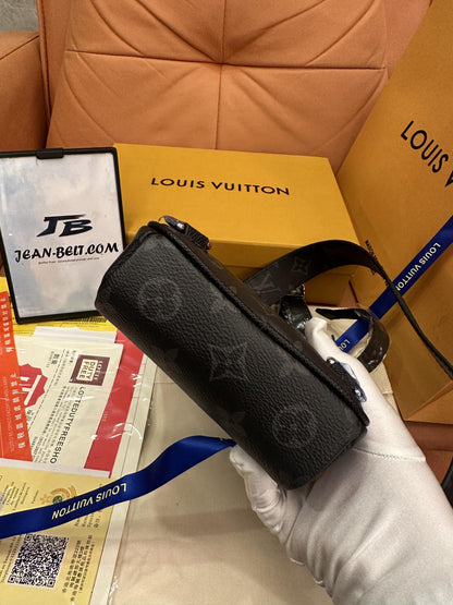 Louis Vuitton eclipse outdoor slingbag