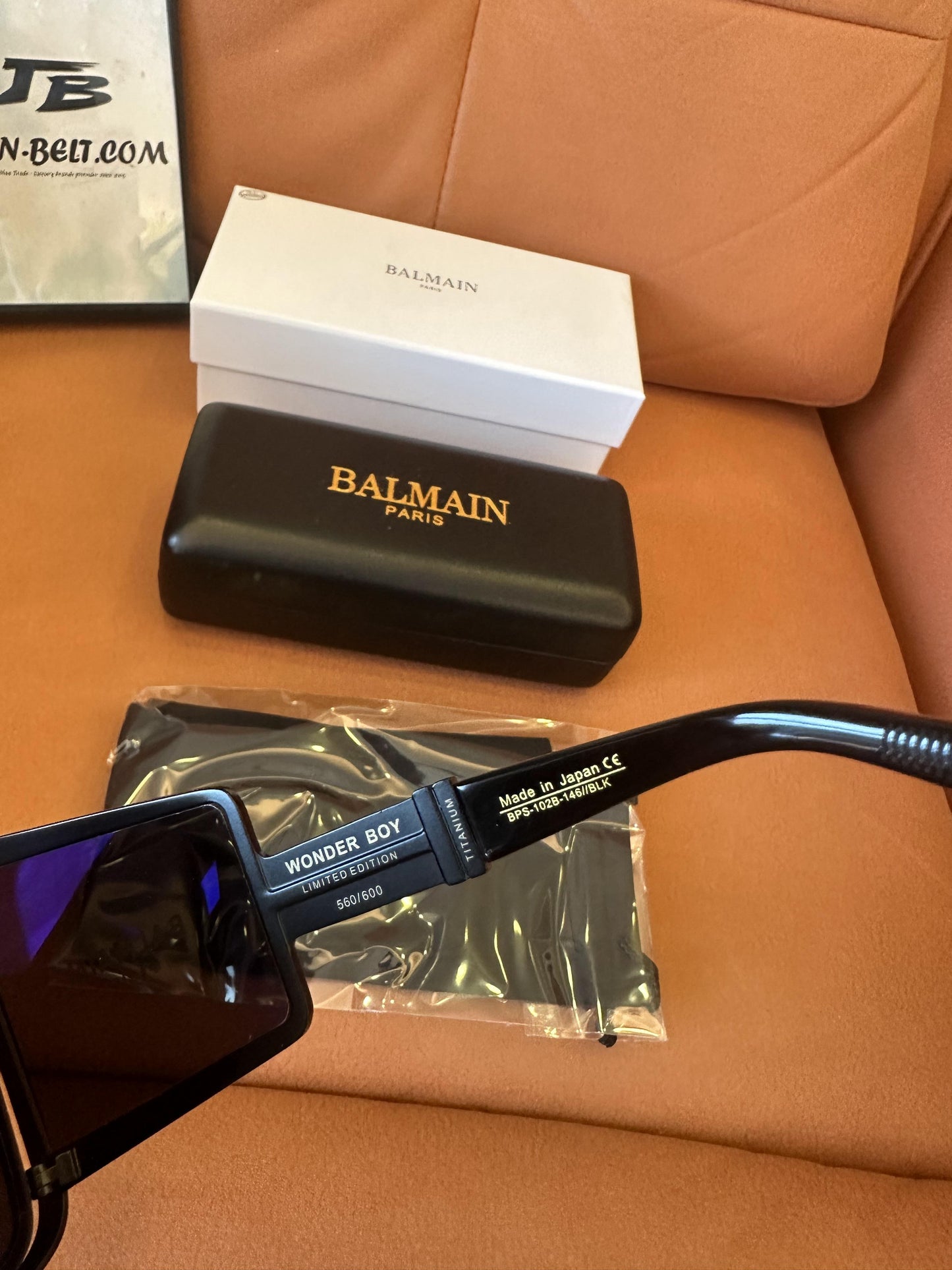 Balmain Paris x Akoni rectangle sunglasses - black