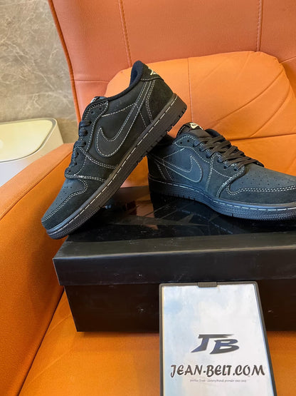 Air Jordan 1 Low - Travis Scott Black Phantom