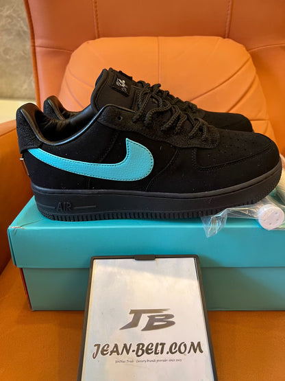 Tiffany & Co. x Nike Air Force 1 Low