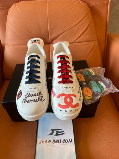 Chanel Pharrell sneakers grafiti  capsule neuve white