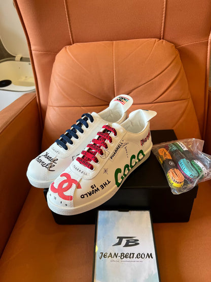 Chanel Pharrell sneakers grafiti  capsule neuve white