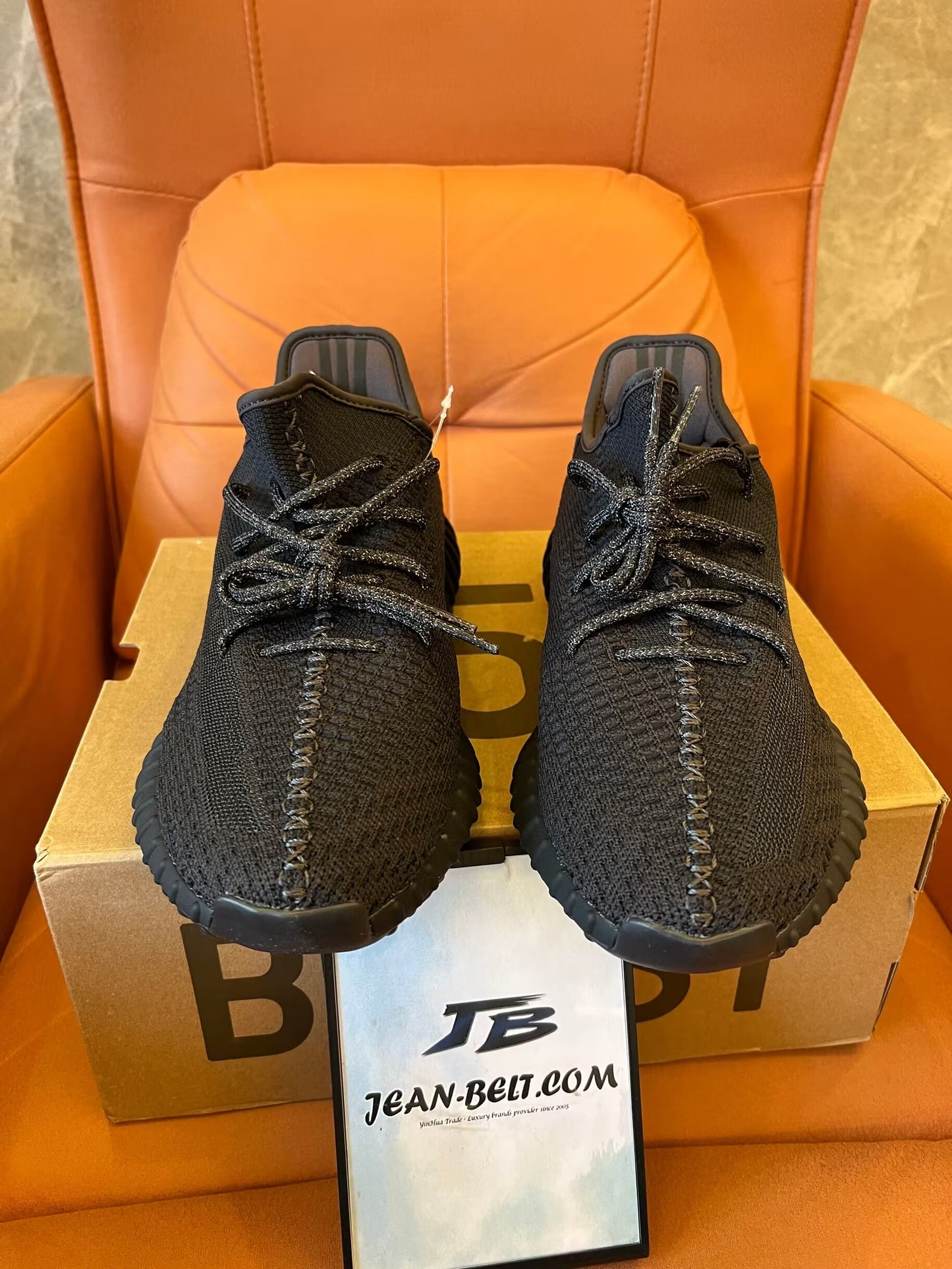 adidas Yeezy Boost 350 V2 low black non-reflective