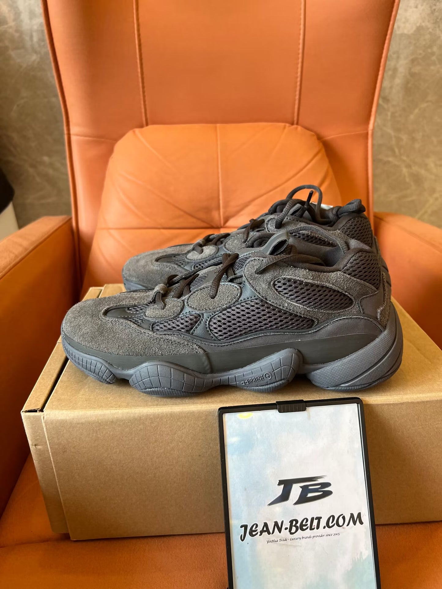 Adidas Yeezy 500 Utility black