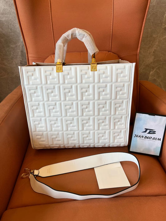 Fendi sunshine medium white leather shopper