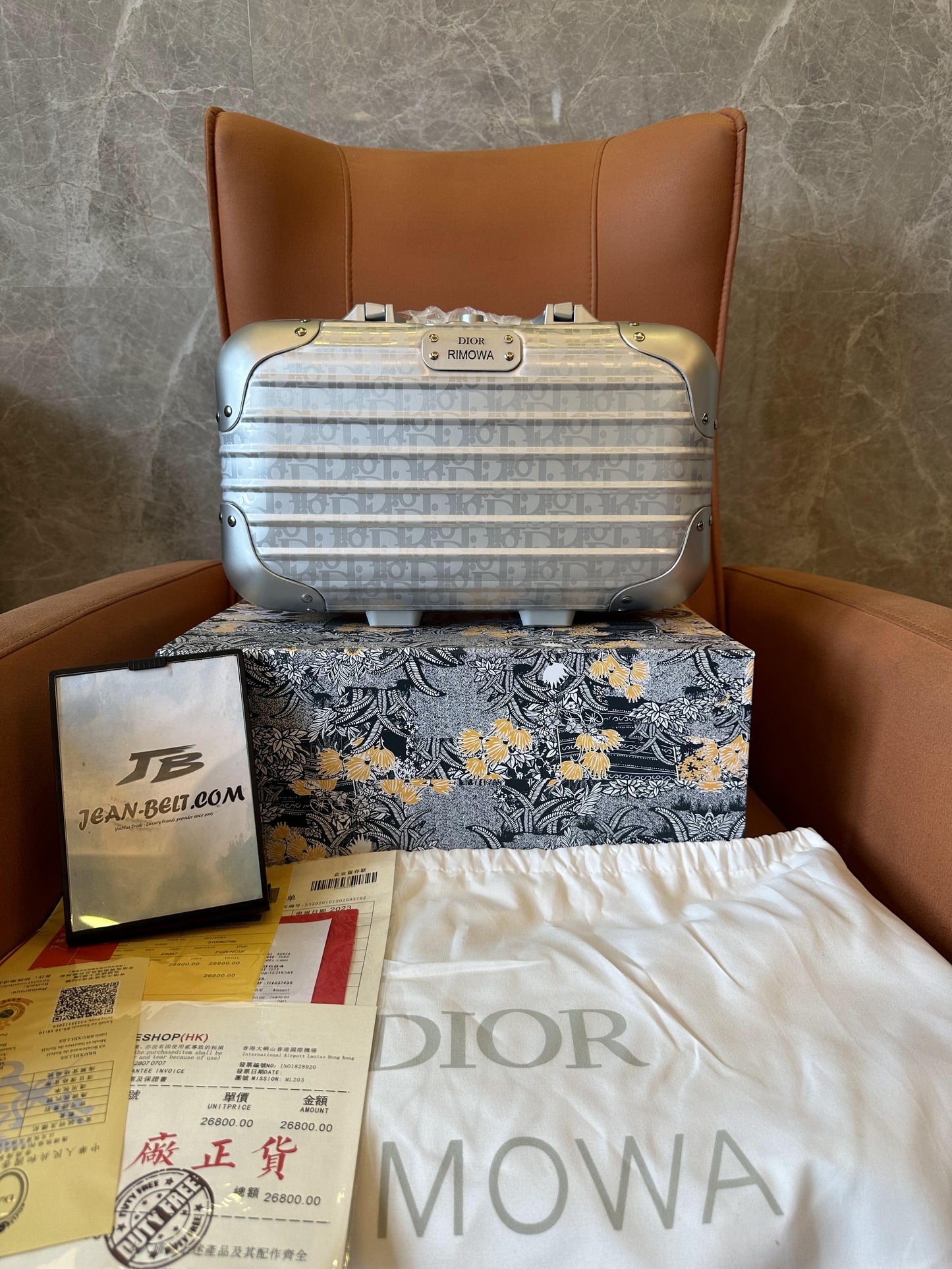 Dior × Rimowa gray  hand case luggage