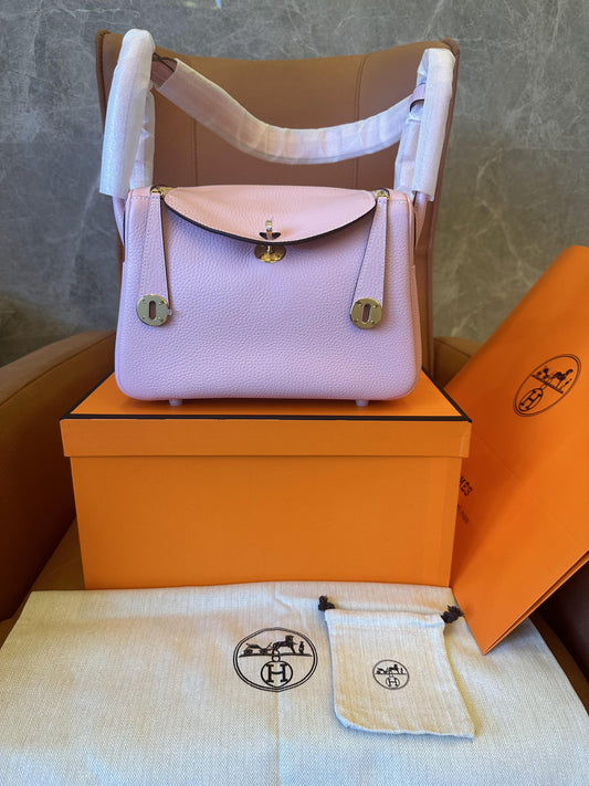 [Full Handmade]Hermes taurillon clemence lindy 26 mauve sylvestre