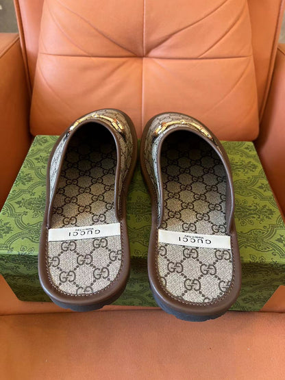 Gucci GG Supreme horsebit loafers slip-on shoes